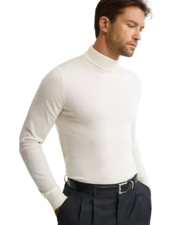 Oxford Aaron Turtle Neck Merino Pullover in Winter White