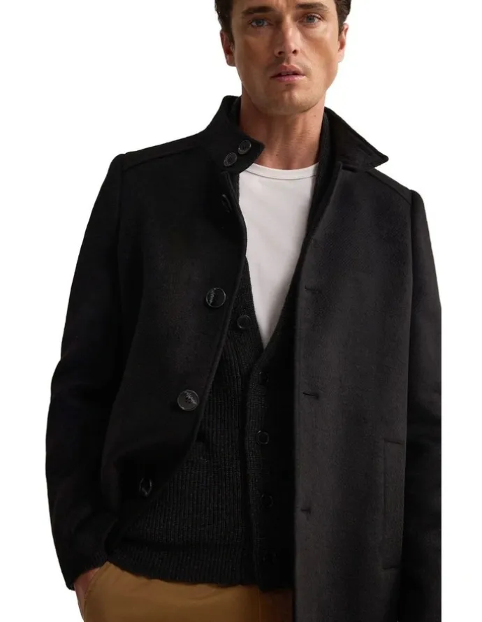 Oxford Dunbar Wool Rich Coat in Black