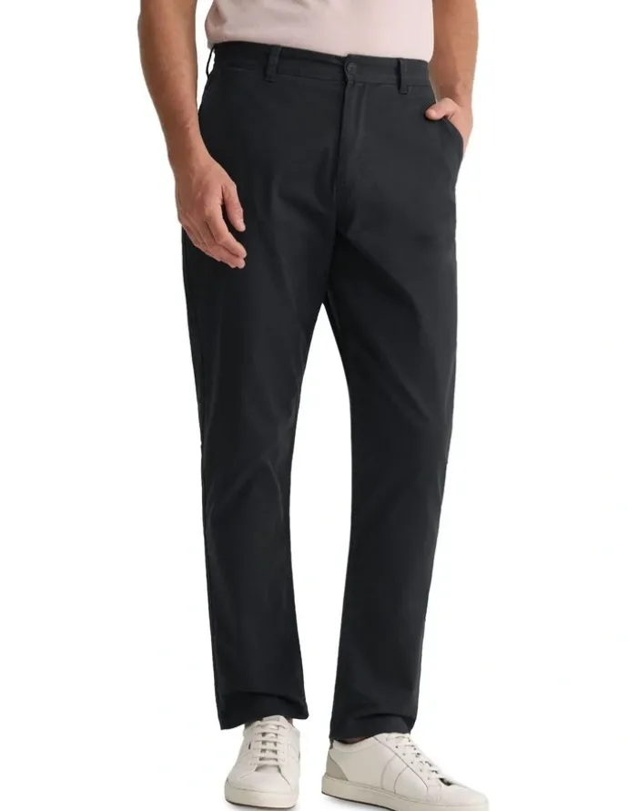 Oxford Relaxed Fit Chino in Black