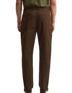 Oxford Relaxed Fit Chino in Chocolate