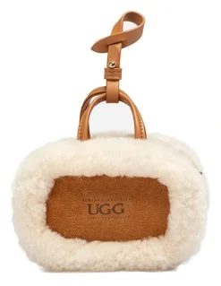 OZWEAR UGG Ugg Mini Omi Pendant