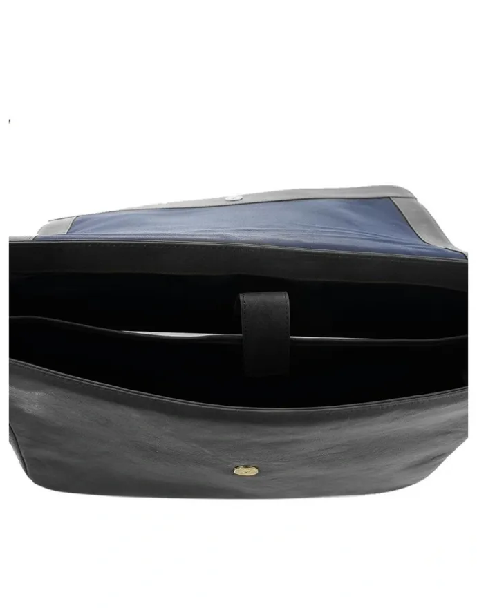PIERRE CARDIN Messenger Leather Bag in Black