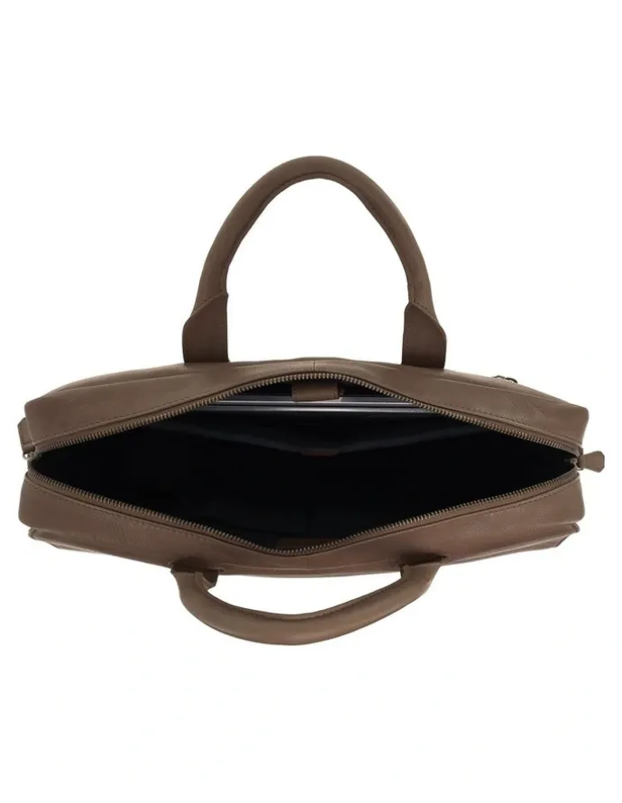 PIERRE CARDIN Pierre Cardin Leather Classic Messenger/Computer Bag in Oak