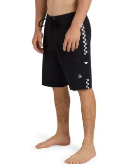Quiksilver Arch Cargo 20 Boardshorts In Black