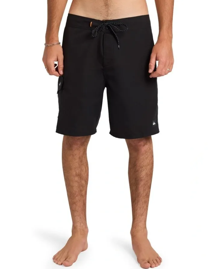 Quiksilver Big Country 19 Inch Boardshorts In Black