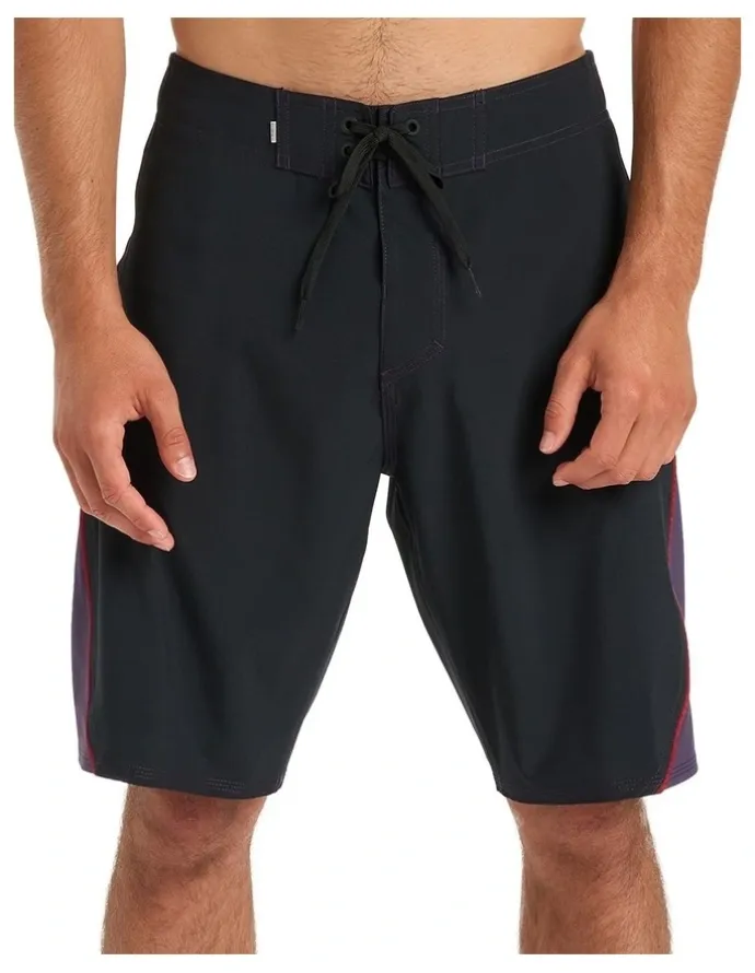 Quiksilver Mercury 99 Boardshorts 19 Inch in Black
