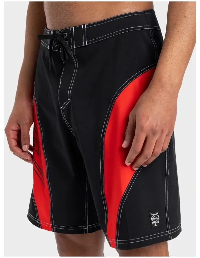 Quiksilver Mercury Slash Boardshorts 20 Inch in Black