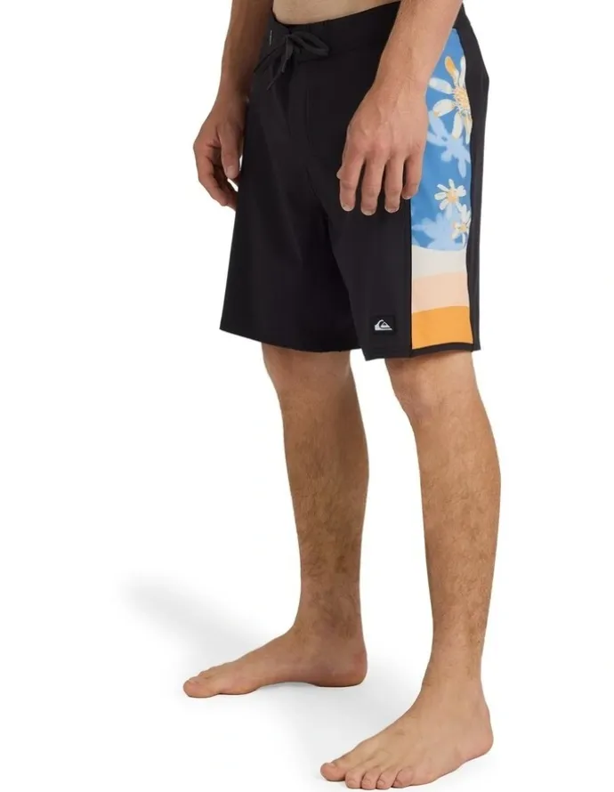 Quiksilver Surfsilk Arch 18 Boardshorts In Tarmac