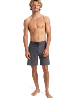 Quiksilver Surfsilk Boardshorts 18 Inch in Black