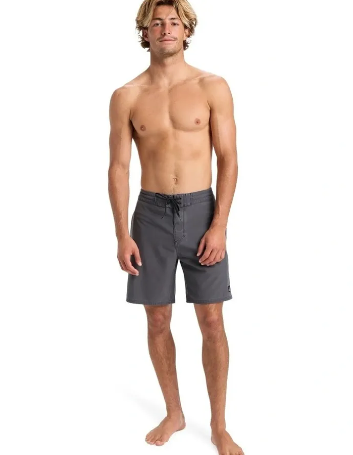 Quiksilver Surfsilk Boardshorts 18 Inch in Black