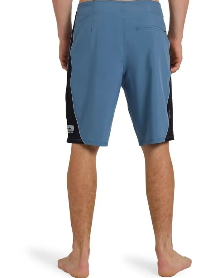 Quiksilver Surfsilk Core 20 Boardshorts In China Blue