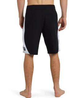 Quiksilver Surfsilk Core 20 Boardshorts In Black