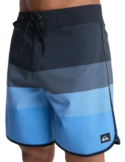 Quiksilver Surfsilk Scallop 18 Boardshorts Black Tijuana