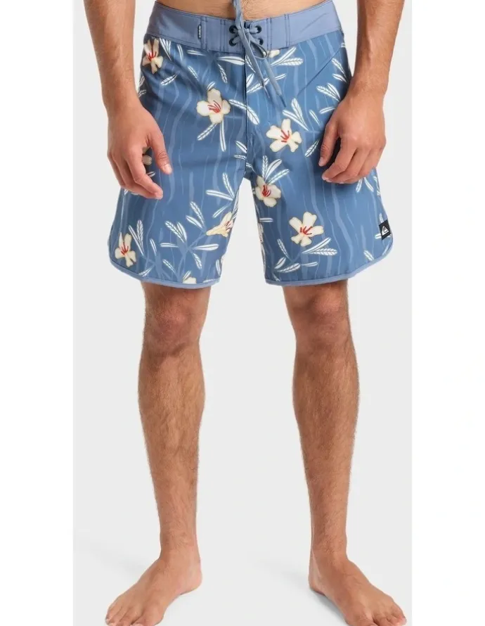 Quiksilver Surfsilk Scallop 18 Board Shorts in Blue