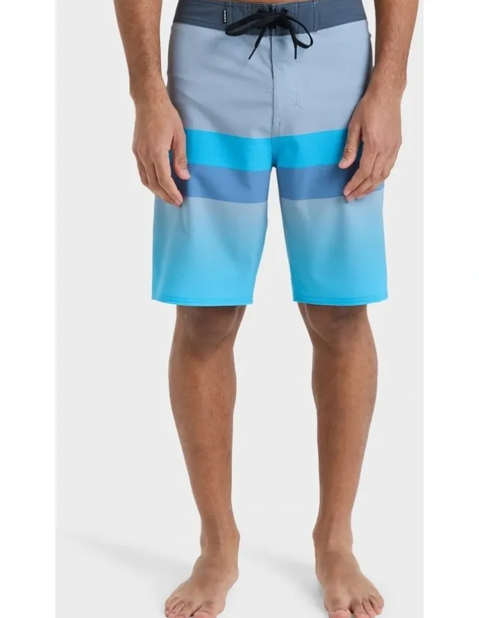 Quiksilver Surfsilk Straight 18 Boardshorts in Blue