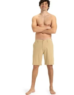 Quiksilver Union Amphibian 20 inch Hybrid Shorts in Khaki