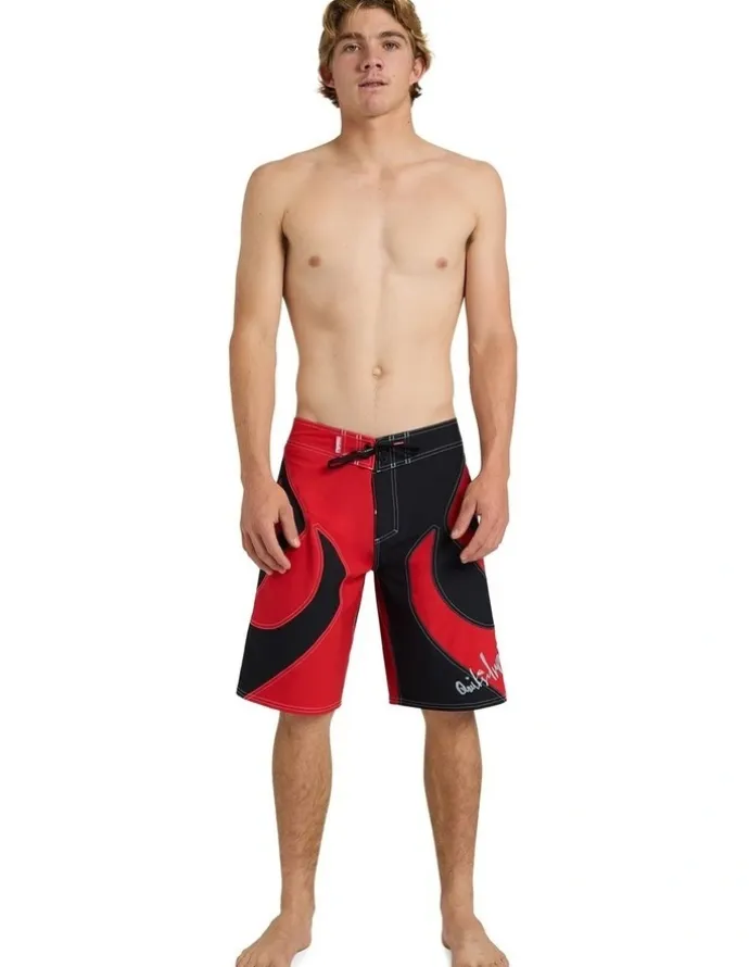 Quiksilver YG Surfsilk Interceptor 21 Inch Boardshorts in Red