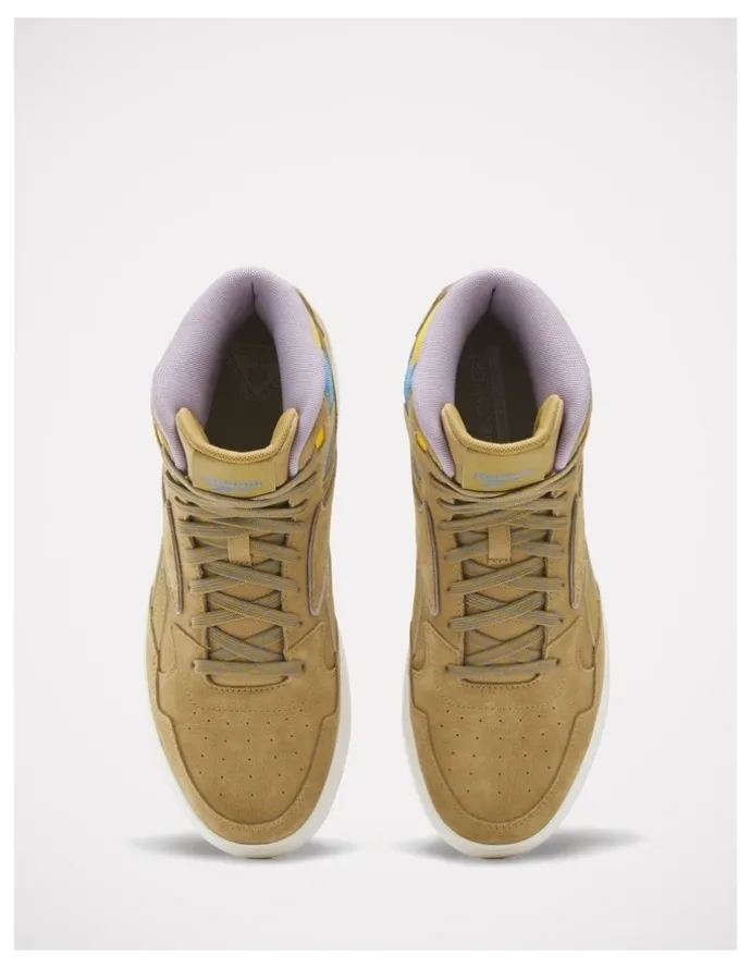 Reebok Atr Chill Mid Sneakers in Brown