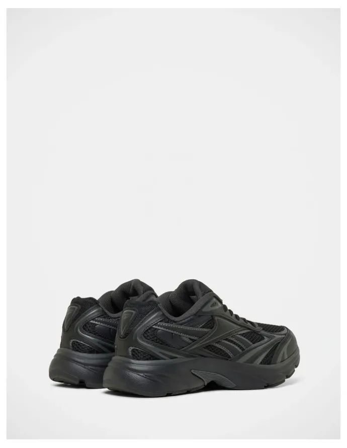 Reebok Belwave Sneakers In Black
