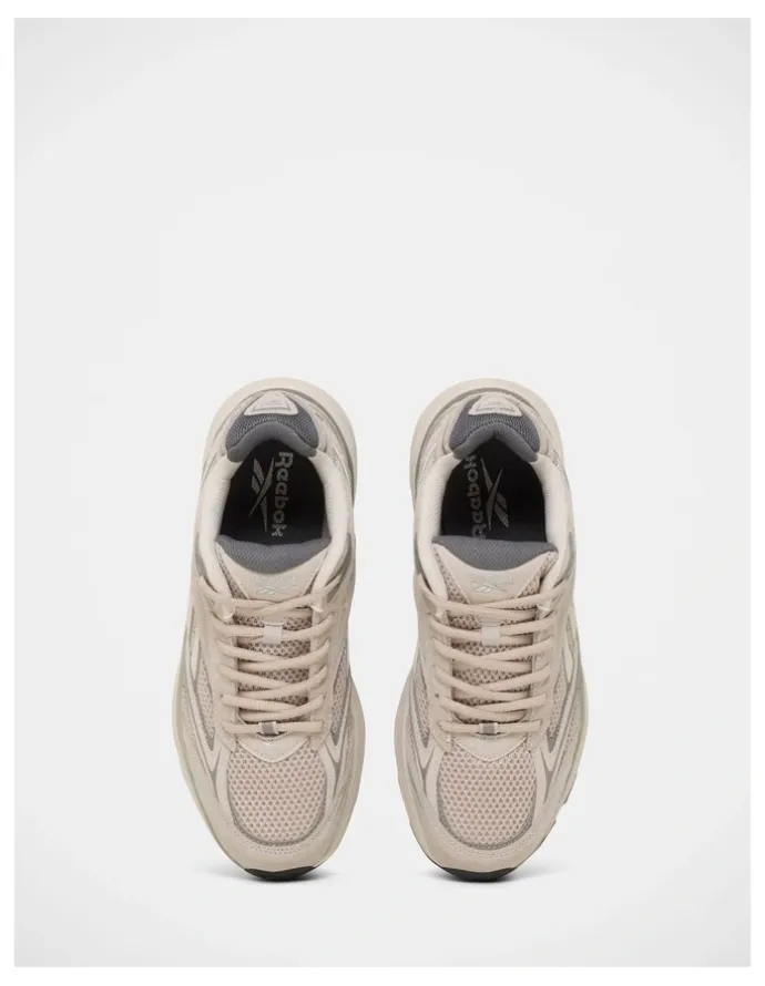 Reebok Belwave Sneakers in Grey