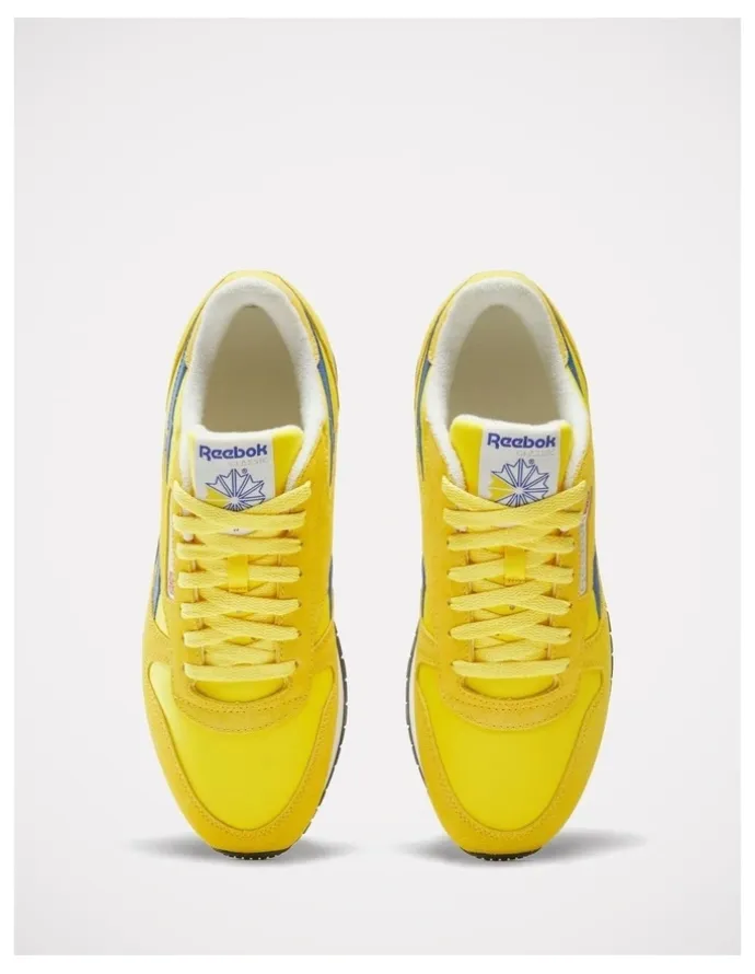 Reebok Classic Leather Sneakers in Yellow