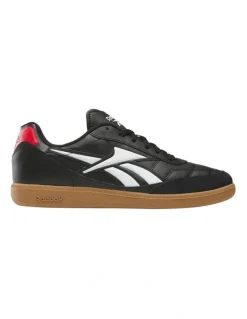 Reebok Finale Sneakers in Black