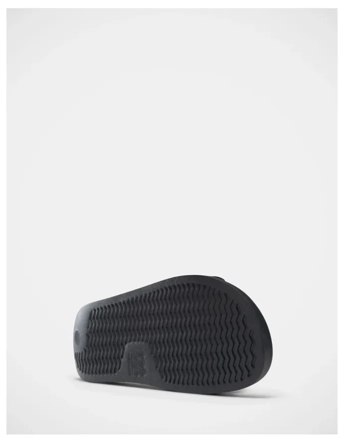Reebok Fulgere Slides In Black