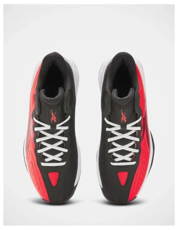 Reebok Press Sneaker in Red
