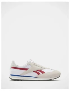 Reebok World 70 Sneaker in White