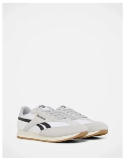 Reebok World 70 Sneakers in White