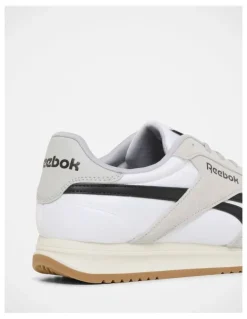 Reebok World 70 Sneakers in White
