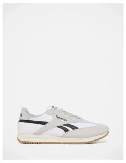 Reebok World 70 Sneakers in White