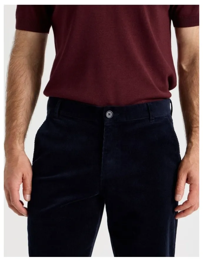 Regatta Corduroy Pant in Navy