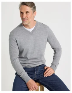 Regatta 100% Merino Wool V-Neck Knit in Grey