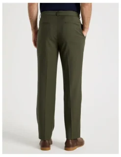 Regatta Non Iron Trouser in Khaki