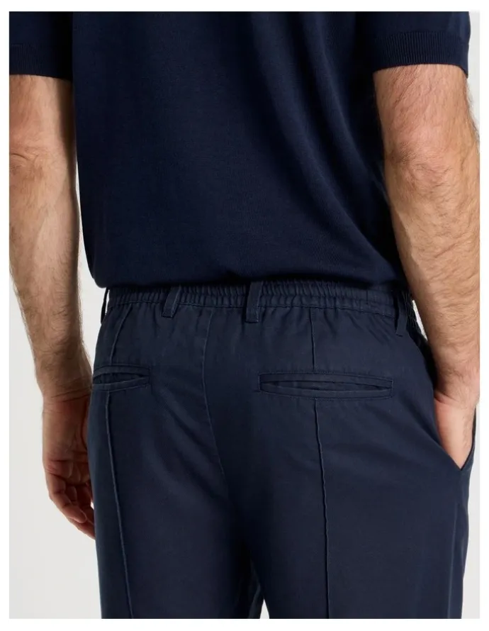 Regatta Travel Pant in Navy