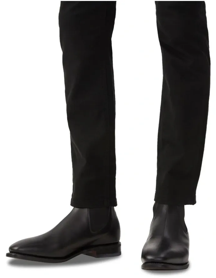 R.M.Williams Comfort Craftsman Regular Fit Shoes in Black