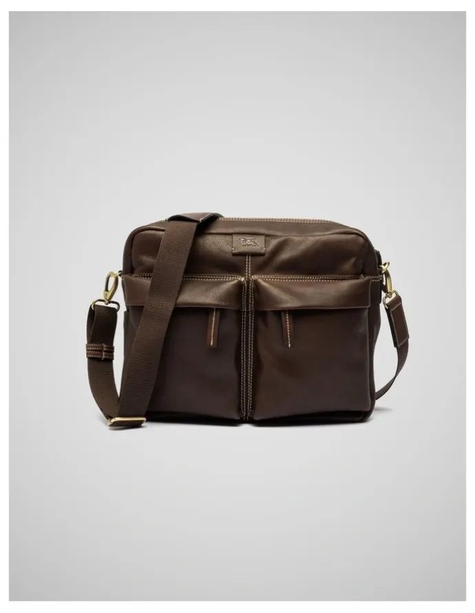 Rodd & Gunn Drury Messenger in Chocolate