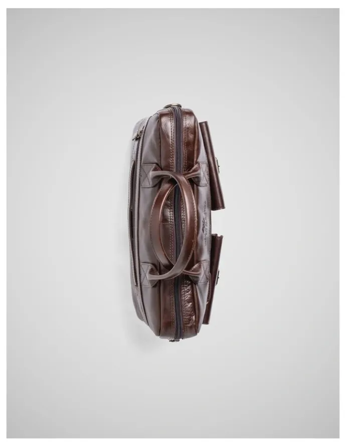 Rodd & Gunn Drury Messenger in Chocolate