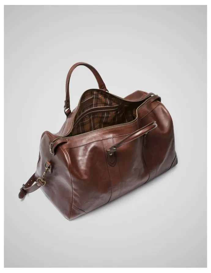 Rodd & Gunn Large Weekender in Chocolate