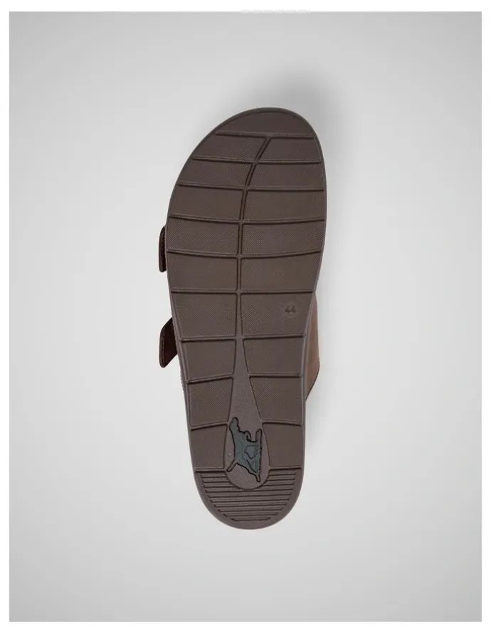 Rodd & Gunn Raglan Slide in Chocolate