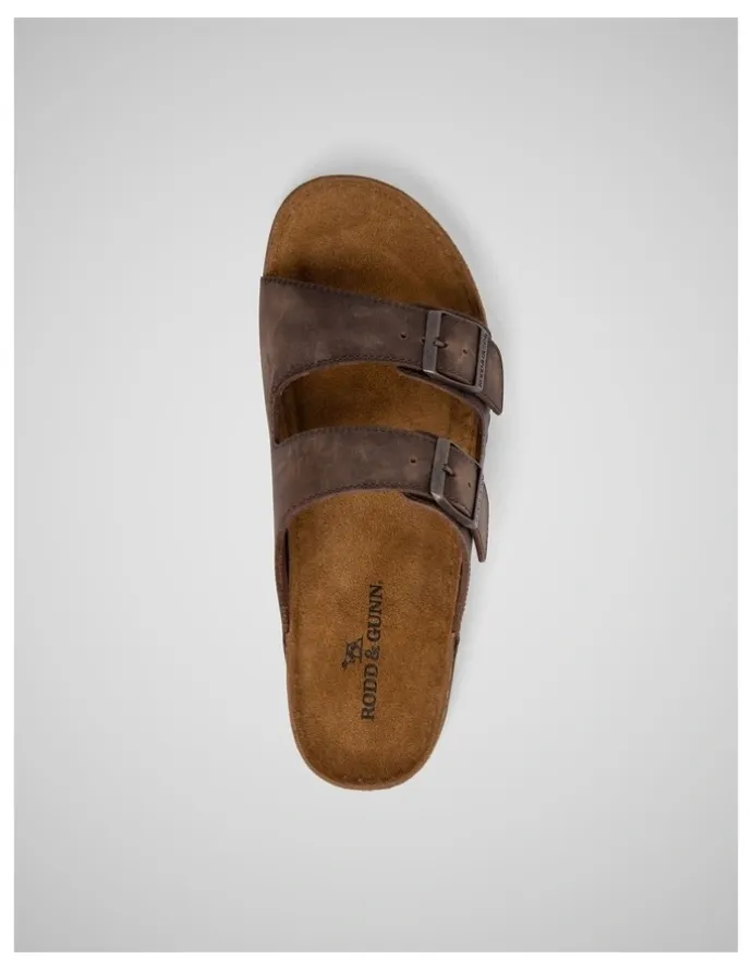 Rodd & Gunn Raglan Slide in Chocolate