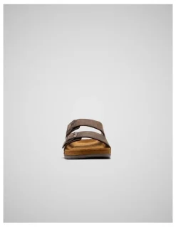 Rodd & Gunn Raglan Slide in Chocolate