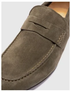 Rodd & Gunn St James Loafer in Olive