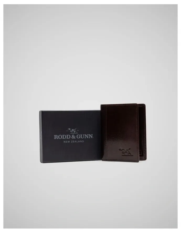 Rodd & Gunn Walton Card Holder in Chocolate