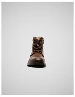 Rodd & Gunn Glenorchy 1946 Military Boot in Cognac