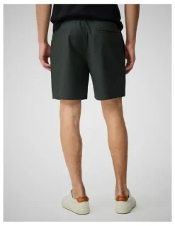 Rodd & Gunn Gunn 7 Resort Short in Olive