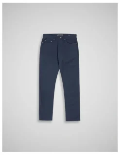 Rodd & Gunn Gunn Straight Fit Regular Leg Jean in Navy