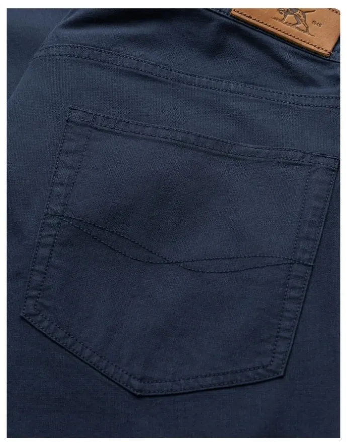 Rodd & Gunn Gunn Straight Fit Regular Leg Jean in Navy