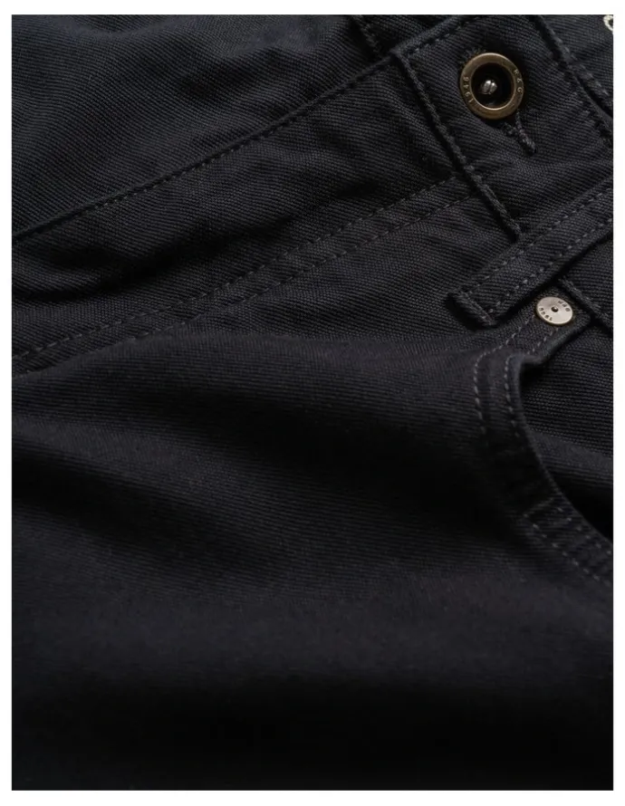 Rodd & Gunn Motion Regular 2 Straight Leg Jean in Navy